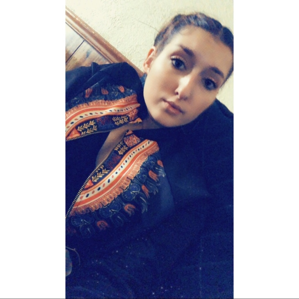 Meet your Posher, Jasper